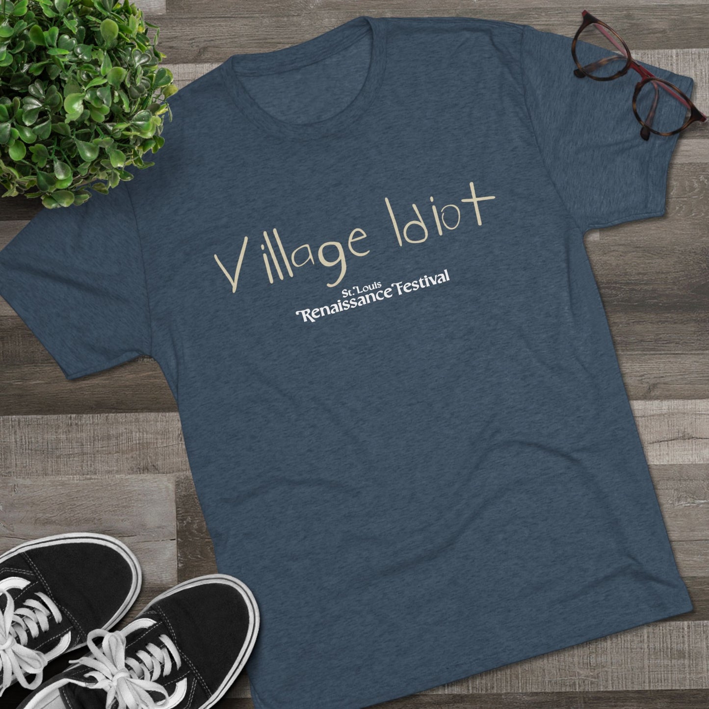 Village Idiot -T-Shirt
